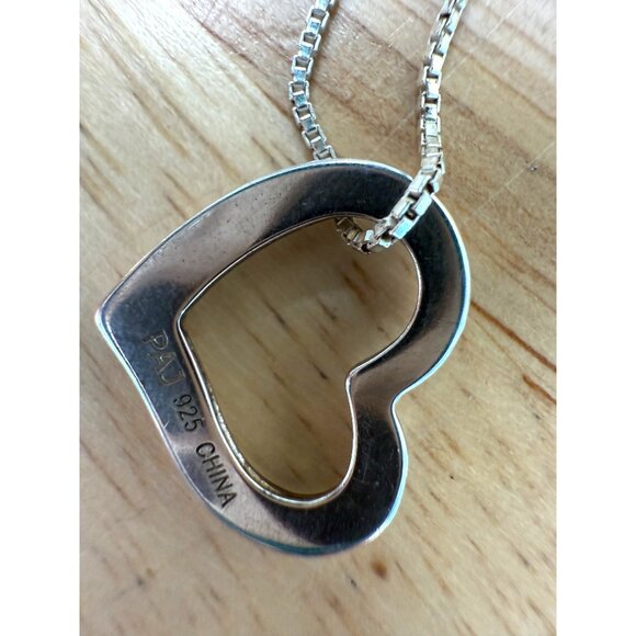 Elegant Silver Heart Necklace - Picture 9 of 9